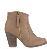 Journee Collection Womens Side Zip Link Booties LINK-TAU Taupe Brown 8M