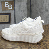Universal Thread Persephone Sneakers with Memory Foam Insole White Multi 8.5M
