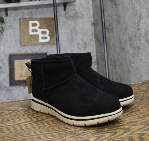 Cliffs Womens Faux Fur Lined Faux Suede Shearling Boots Black 9.5M