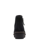 Clarks Women's Airabell Zip Ankle Boot 26163310 Black Suede 7M