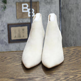 Journee Collection Womens Elitta Bootie with Pointed Toe Ivory Off White 9M