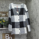 Woolrich X TGT Check Relaxed Button-Down V-Neck Cardigan Sweater Black / White M