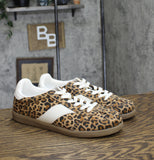 Universal Thread Fashion Sneakers with Memory Foam Insole Light Brown Animal 11M