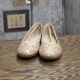 Baretraps Women's Mariah Flats Shoes BT24897 Gold Yellow 5.5M