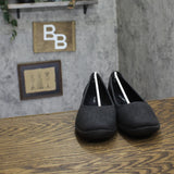 Easy Spirit Womens Alessia Perforated Demi Wedge Flats SEALESSIA3 Black 11W