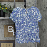 B. Young Womens Short Sleeve Unlined Woven Blouse Shirt Blue Multi 38