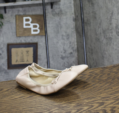 White Mountain Womens Sunnyside Ballet Flat Bone Smooth Brown 7.5M