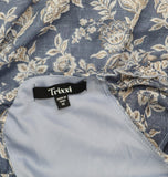 Trixxi Juniors Floral-Print Flutter-Sleeve Dress 26EF76VJII Blue Multi M