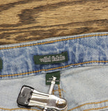 Wild Fable Womens Mid-Rise Straight Curvy Jeans 94408026 Light Wash Blue 6