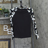 Volcom Inc Juniors Midnight Lily Long-Sleeve Rashguard O0312500 Black S