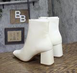 Journee Collection Womens Comfort Foam Haylinn Booties HAYLINN White 6M