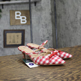 Wild Fable Womens Lysandra Gingham Eyelet Kitten Heels 92611147 Red Plaid 6M