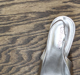 Calvin Klein Womens Mule Dainty Pumps KCDAINTY Silver Gray 7M