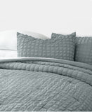 Ienjoy Textured Seersucker Box 3-Piece Comforter Set Light Blue King / Cal King