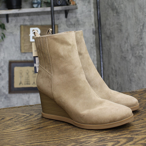 Universal Thread Womens Cypress Winter Boots 88375527 Taupe Brown 9.5M