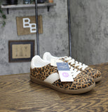 Universal Thread Fashion Sneakers with Memory Foam Insole Light Brown 6.5M