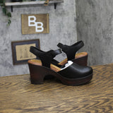 B.O.C. Womens Natasha Mary Jane Block Heel Clogs BC0008009 Black / Brown 6M