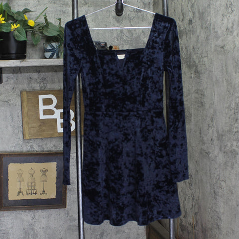 Aeropostale Womens Long Sleeve V-Neck Crushed Velvet Skater Dress Dark Blue M