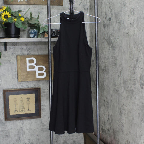 Nine West Womens Sleeveless Knit Ponte Swing Dress 16604fb135cc74 Black M