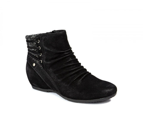 Baretraps Women's Peanut Wedge Bootie Shoes BT27496 Black 8.5M