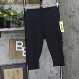 All In Motion Everyday Soft Ultra High-Rise Capri Leggings 92937568 Black XL