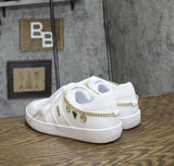 Guess Womens Charm Chain Naoko Sneaker GWNAOKO3 White 9M