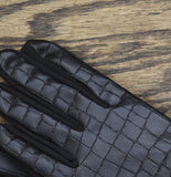 Isotoner Signature Womens Leather Gloves Stretch 557M1 Black S/M