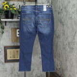 DENIZEN from Levi's Women's Mid-Rise Slim Jeans 286990013