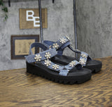 Wild Pair Womens Kudose Sporty Embellished Sandalds Strappy Denim Blue 9.5M