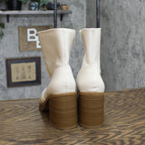 Universal Thread Jenna Platform Boots with Memory Foam Insole Off White 8M