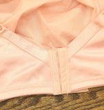 Playtex 18 Hour Ultimate Lift and Support Wire Free Bra Sandshell Pink 44DD