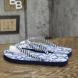 Vera Bradley Womens Thong Flip Flops Sandals 1675ed06771a4c Blue M (7-8)