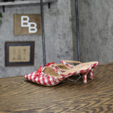 Wild Fable Womens Lysandra Gingham Eyelet Kitten Heels 92611147 Red Plaid 6M