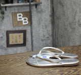 Shade & Shore Womens Cali Thong Flip Flop Sandals Metallic Silver Gray 7M