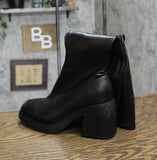 Wild Fable Womens Azzahya Tall Stretch Boots with Memory Foam Insole Black 7.5
