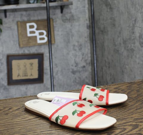 Wild Fable Womens Ruby Cherry Mesh Slide Sandals 93321819 ReD Cherry 9.5M