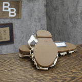 Universal Thread Winnie Studded Fisherman Sandals 92562772 White / Gold 7.5M