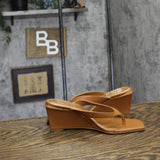 Vince Camuto Womens Cianna Thong Wedge Sandals VC-CIANNA Golden Walnut Brown 7M