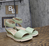 Giani Bernini Womens Constancia Ankle Strap Wedge Sandals Tender Green 6.5M