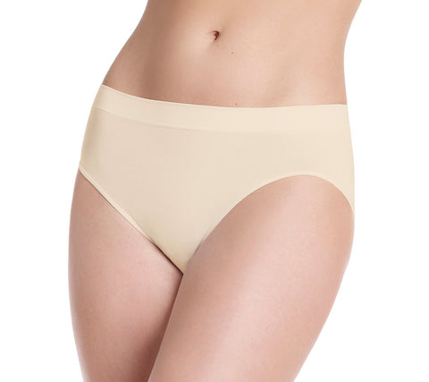 Bali Womens One Smooth U All Around Smoothing High-Cut Panty 2362 Nude Brown L