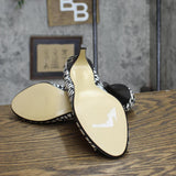 Bandolino Womens Vintage Stiletto Open Toe Heels 1673fe6604a58e Black / White 6M