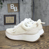 Universal Thread Persephone Sneakers Memory Foam Insole Light Beige Brown 5.5M