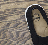 White Mountain Courage Womens Sneaker Flat Black Fabric 9.5M