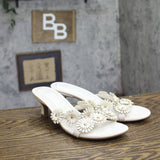 A New Day Womens Dalia Heels Flower Kitten Sandals 94834844 Cream Off White 8M