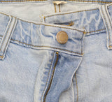 Universal Thread Womens High-Rise 90s Straight Jeans 88007520 Light Wash Blue 17