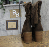 Universal Thread Womens Faux Suede Junie Tall Boots 90975015 Brown 11M