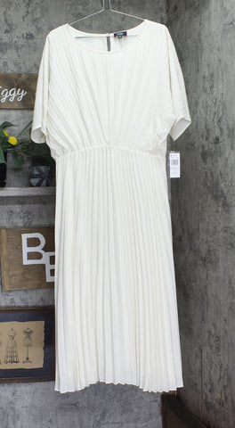 MSK Plus Size Round Neck Flutter Sleeve Pleated Dress Birch Off White 1X