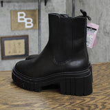 Wild Fable Women's Sterling Chelsea Boots 88075611 Black 7M
