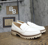 Journee Collection Womens Comfort Foam Kenly Loafer KENLY White 11M