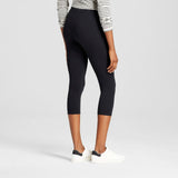 Xhilaration Women's Solid Jersey Capri Leggings Black XL